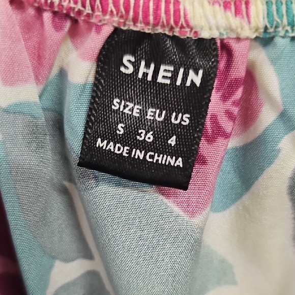 SHEIN Blue and Pink Spaghetti Strap Sundress - Picture 2 of 3
